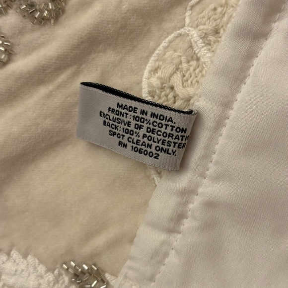 Cupcakes and cashmere heart LOVE table runner BEADED Valentine’s Day Home Decor - Picture 5 of 5